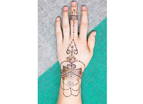 mehndi design easy and beautiful